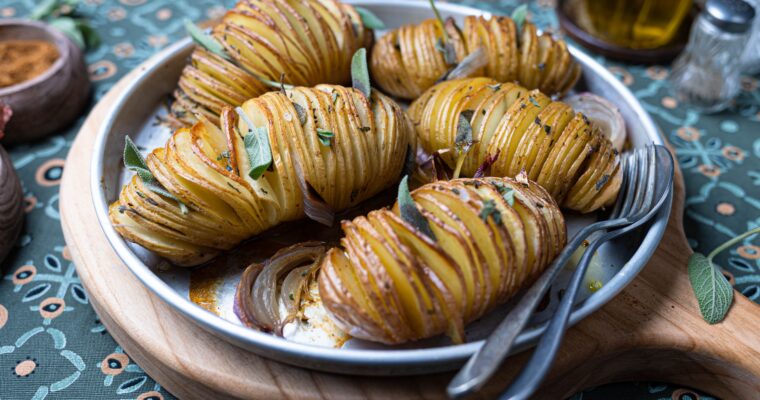 Patate hasselback salvia e paprika