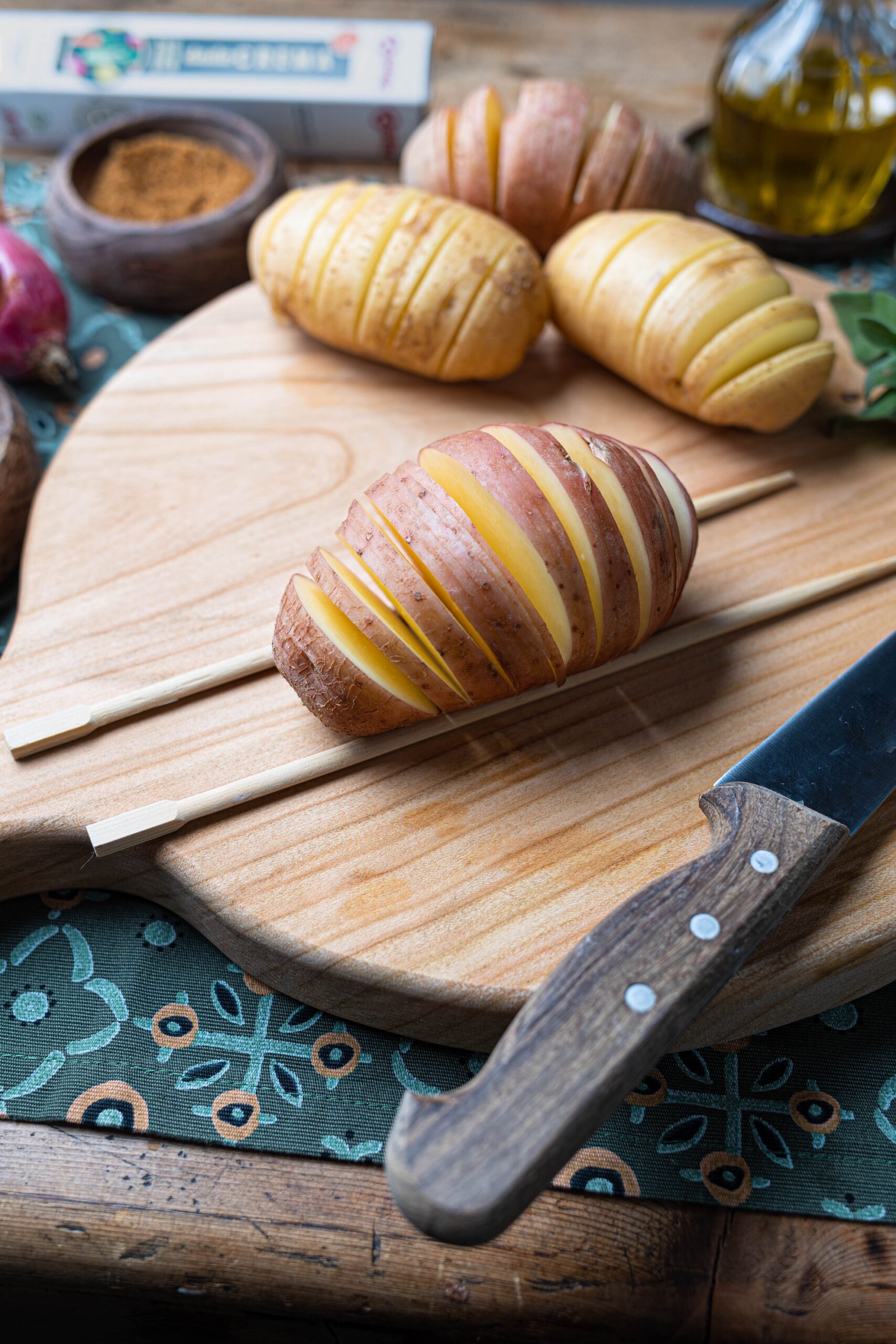 Patate hasselback salvia e paprika