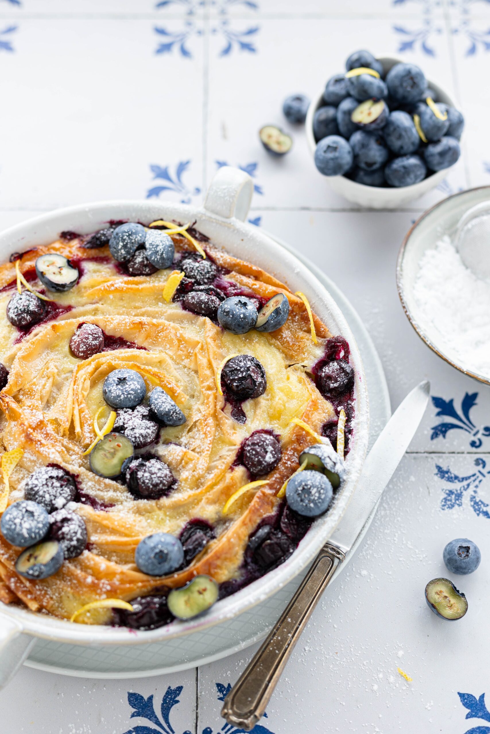 Torta greca mirtilli e limone