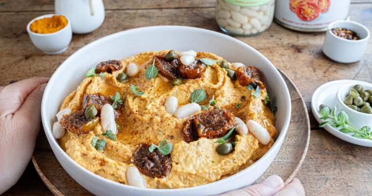 Hummus speziato di cannellini e pomodori secchi