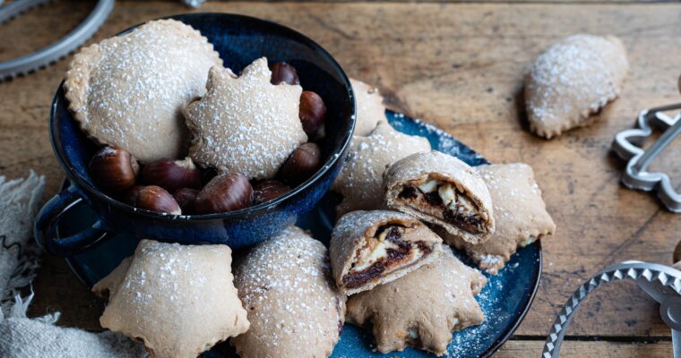 Ravioli dolci di castagne, ricotta e cioccolato