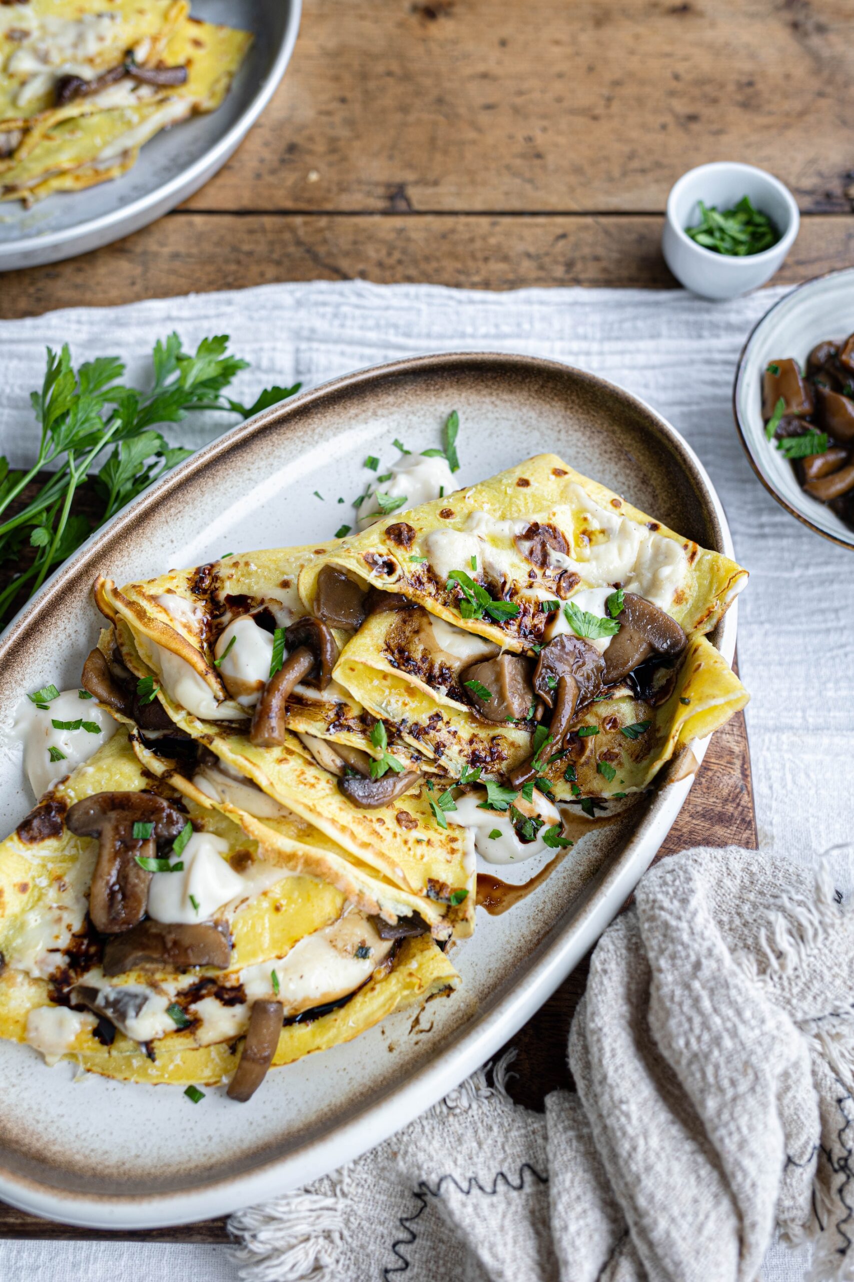 Crespelle ai funghi e aceto balsamico